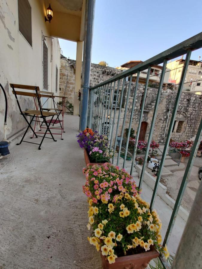 Mi'Ilya Chocolate House Guest House Экстерьер фото