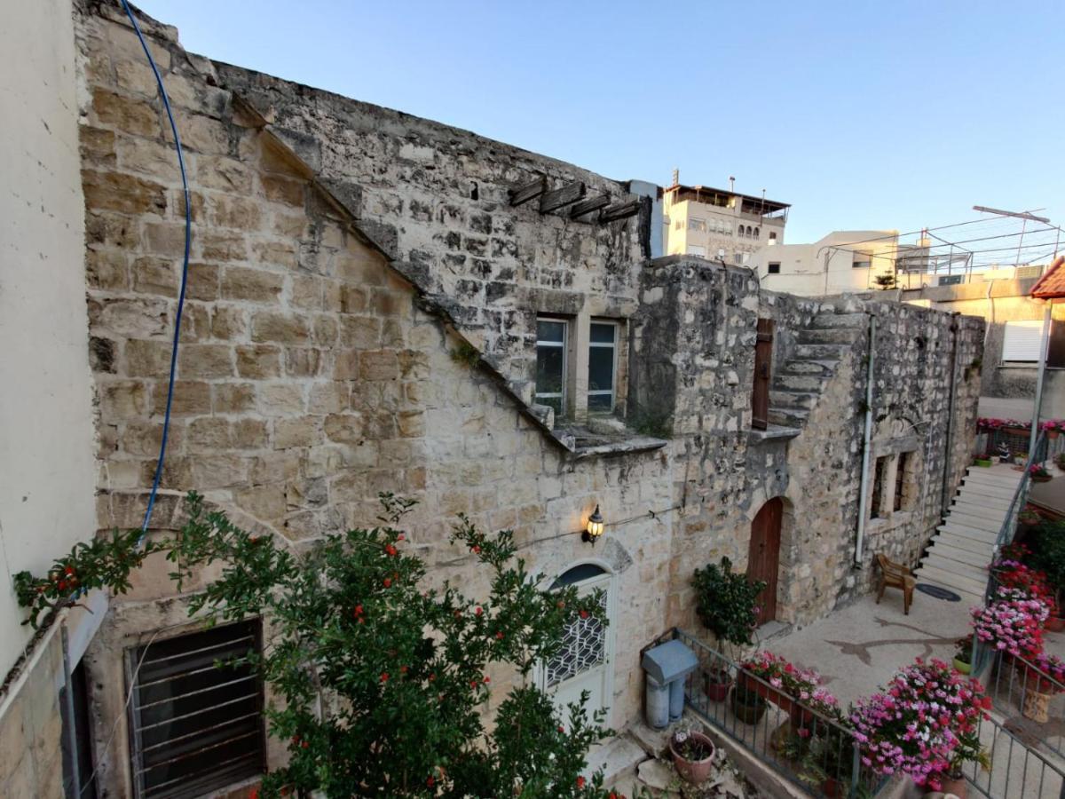 Mi'Ilya Chocolate House Guest House Экстерьер фото